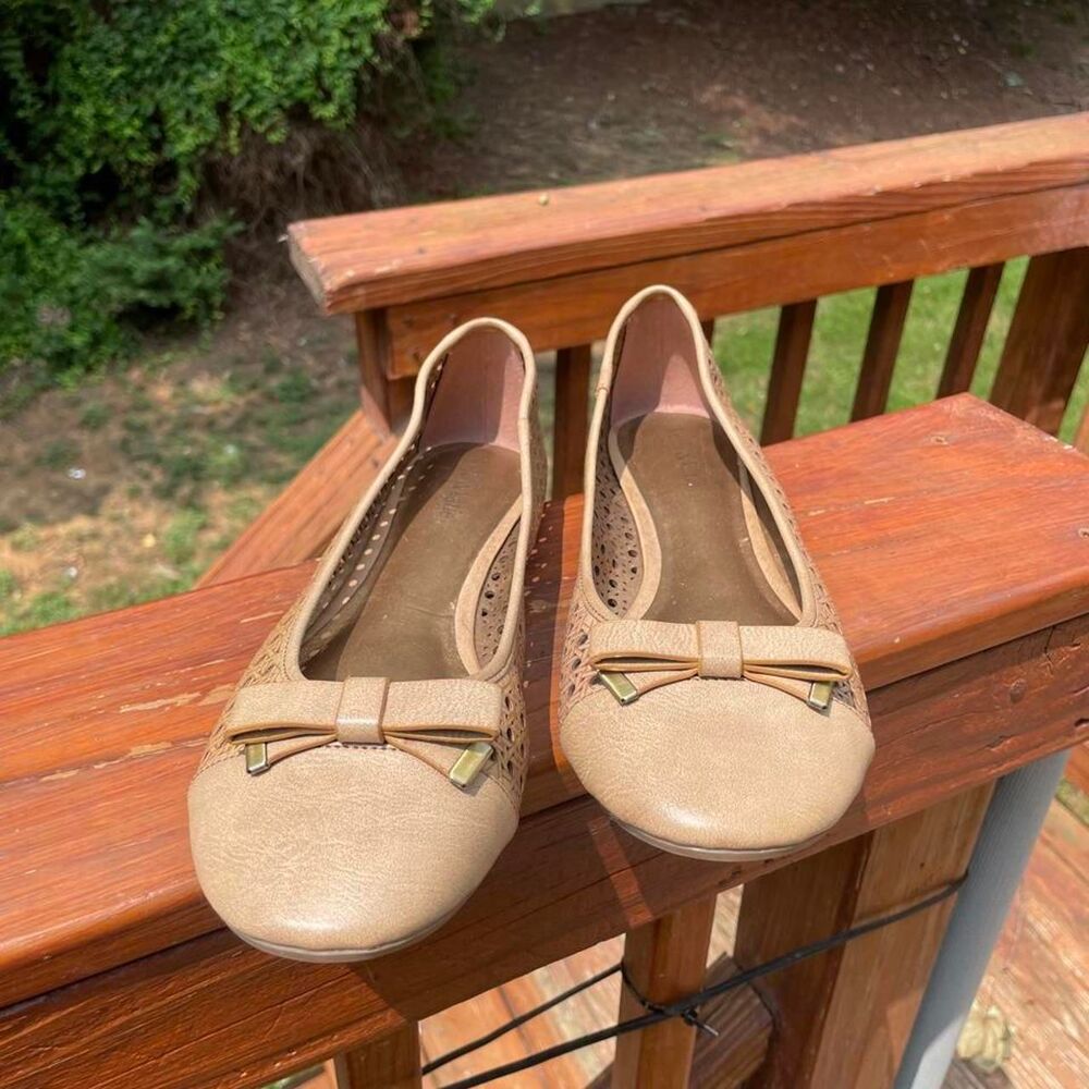 Kelly katie Women's 11 Tan Brown Mary Jane Ballet Shoes - Picture 2 of 8